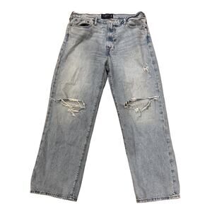 Abercrombie & Fitch Men's Baggy Lightweight Jean Distressed 34x32